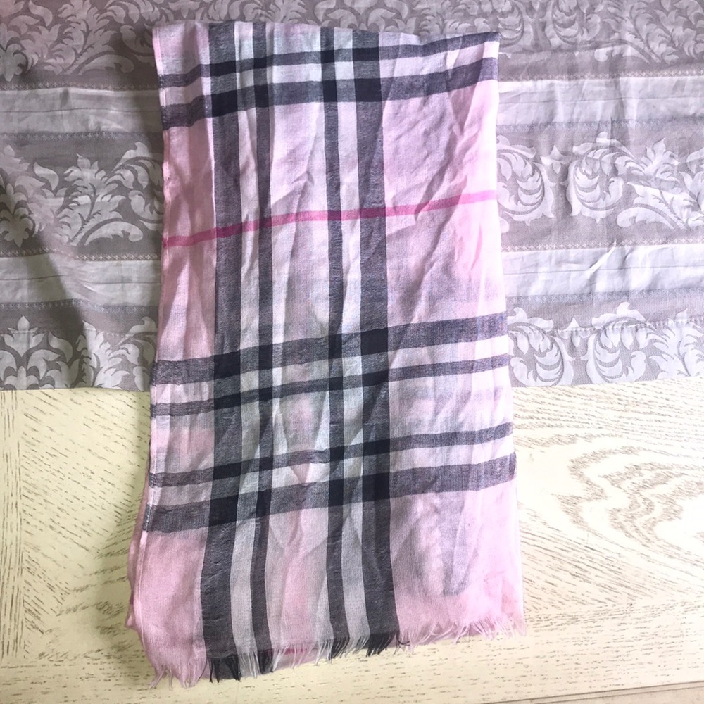Pink plaid scarf